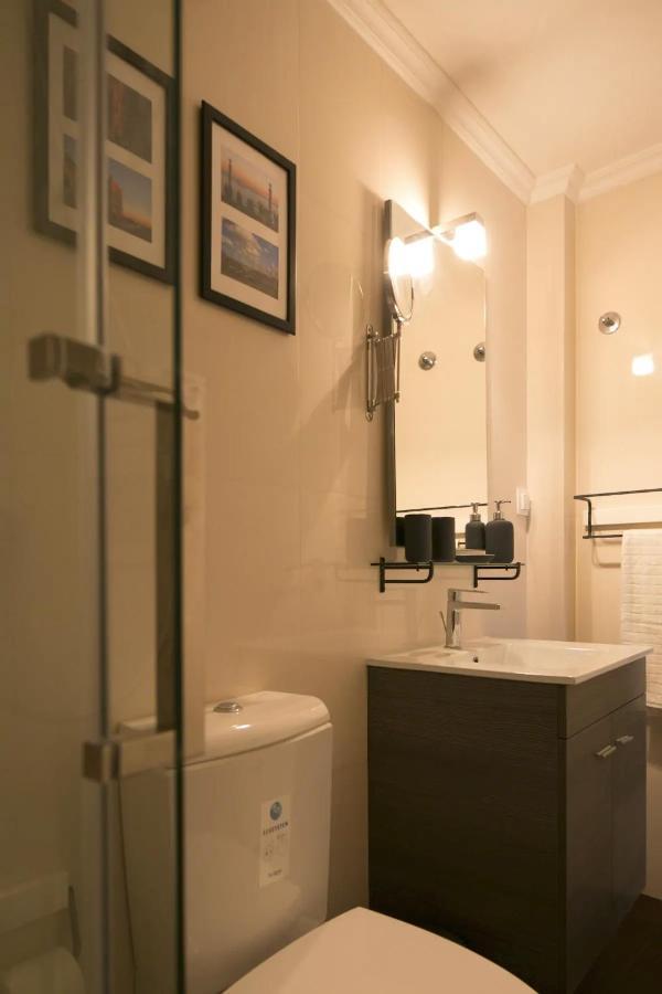 Central Mezzanine Studio Apartment Lisboa Ngoại thất bức ảnh