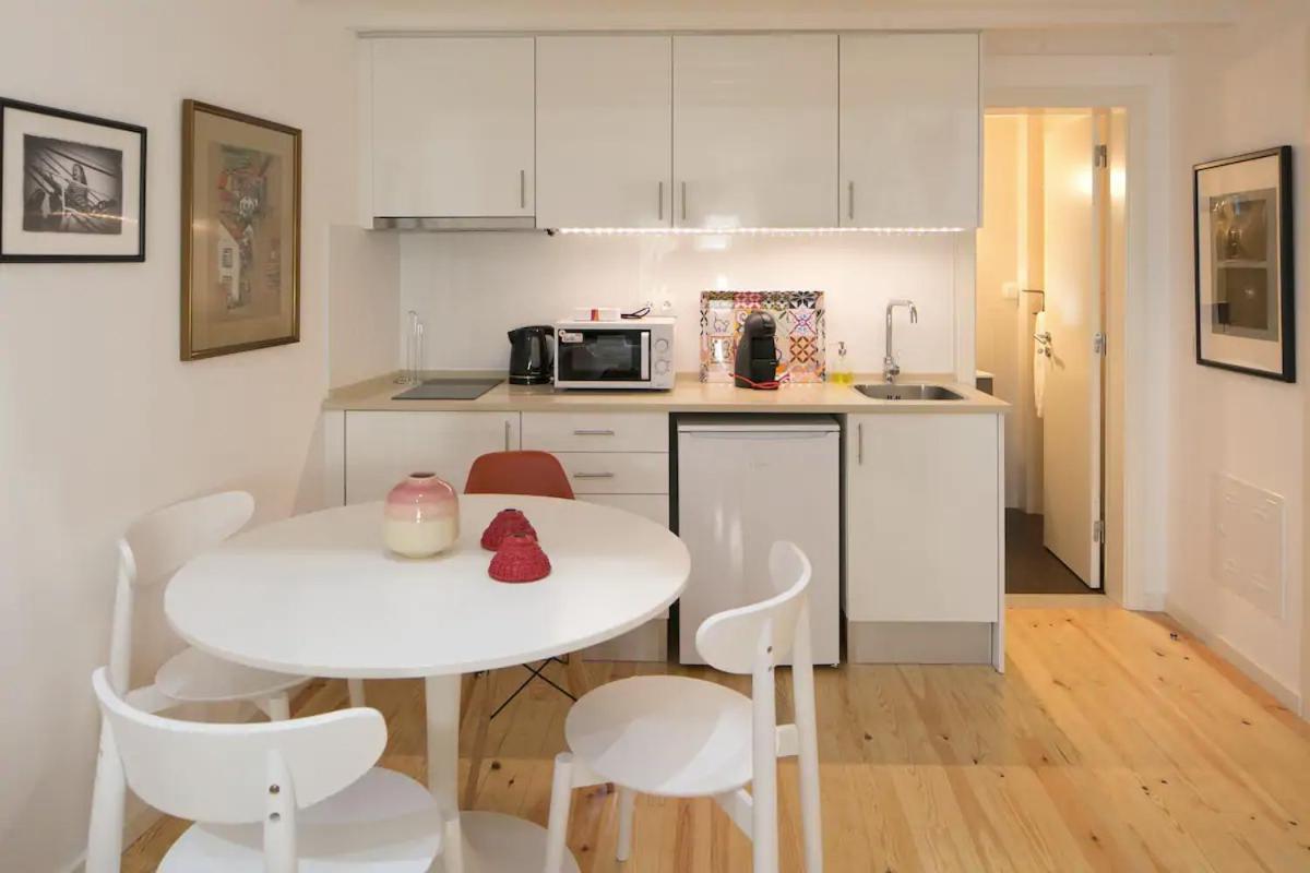 Central Mezzanine Studio Apartment Lisboa Ngoại thất bức ảnh